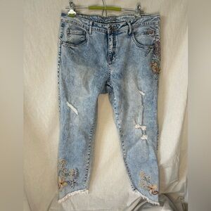 Cream Denim Embroidered Jeans Floral Distressed Raw Hem